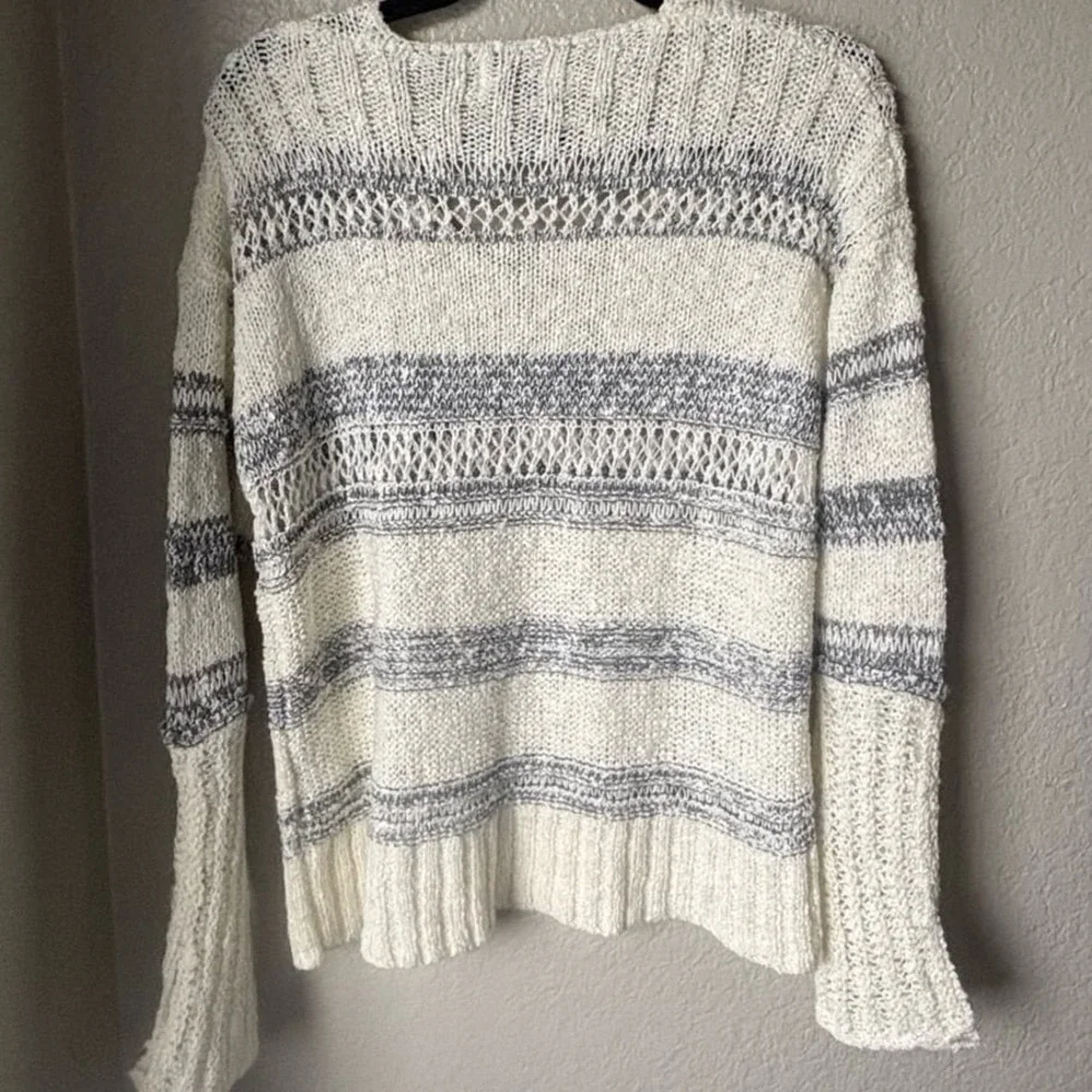 Storia  cream and gray Anthropology Sweater Size Small‎